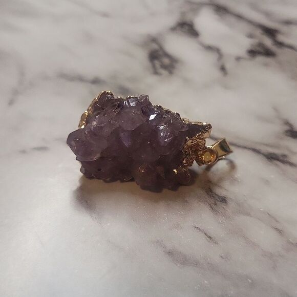 1pc Natural Irregular Amethyst Rock Pendant Healing Crystal Gemstone - Picture 9 of 11